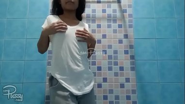 Adorable teen filipina takes shower hd porn video
